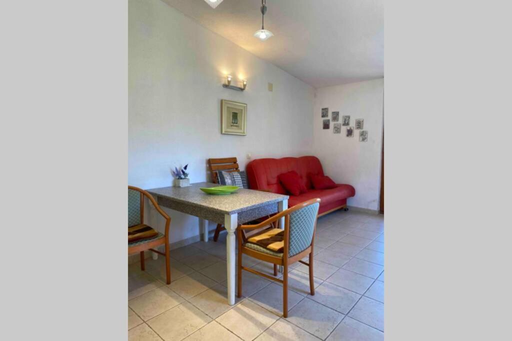 Apartman Toma Apartment Slatine Luaran gambar
